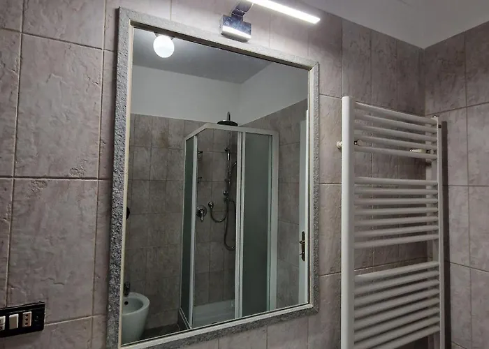 House, Piazza Castello Appartement