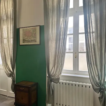 Apartment House, Piazza Castello Turin
